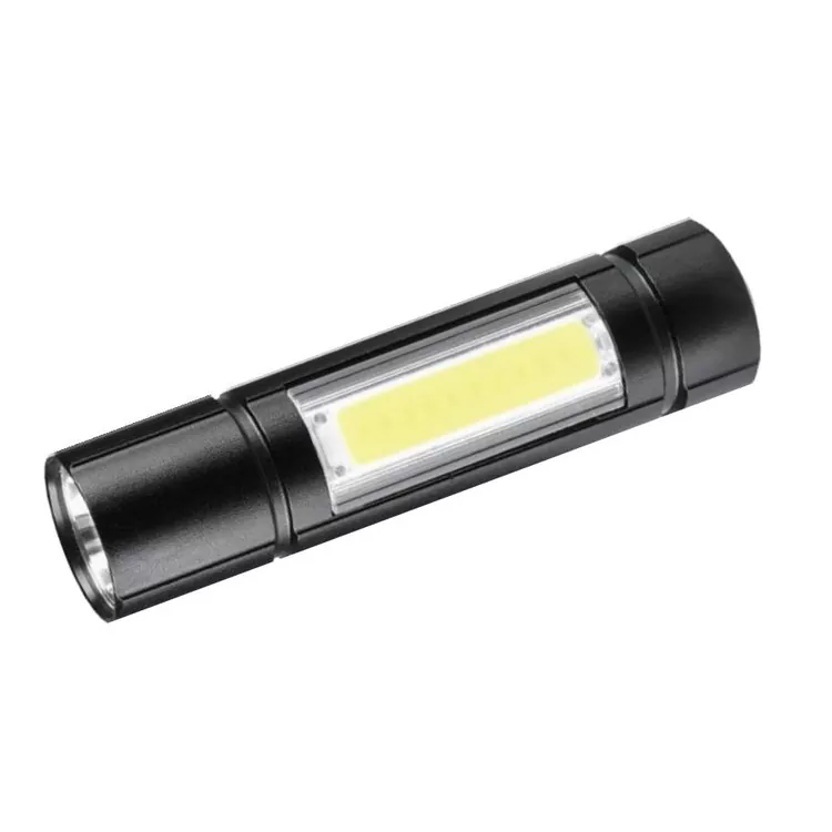 Hvordan forbedrer en oppladbar mini-LED-lommelykt med nøkkelring hverdagslysløsninger?